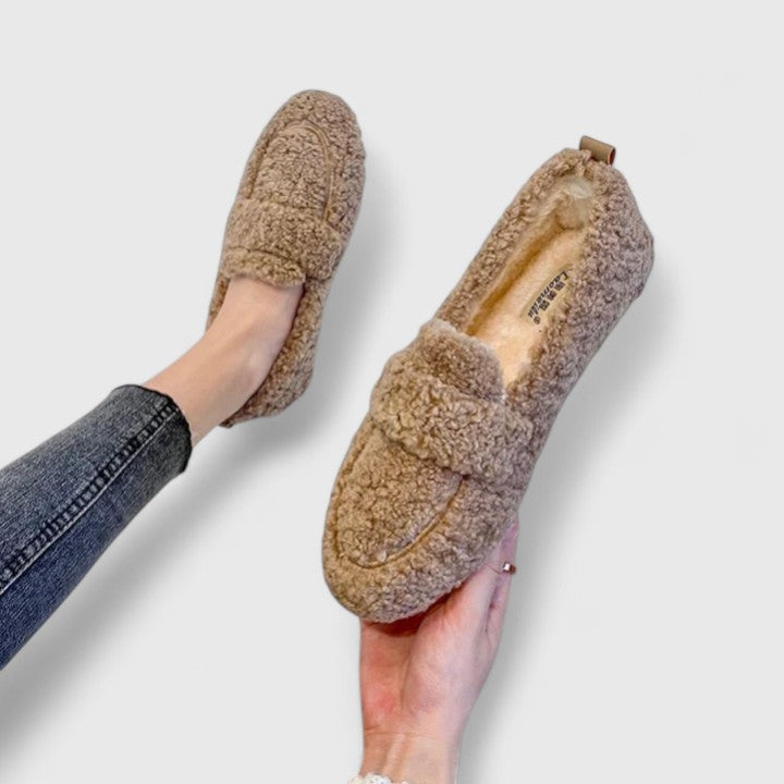 Lamora - Tofflor Dam Fårskinnsfoder Mockasinstil Gummisula Hemma – bild 4