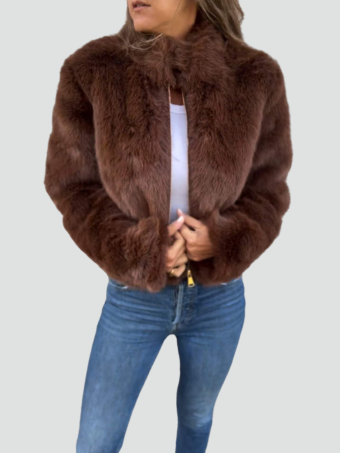 Plysette - Kort Fuskpälsjacka För Vinterns Outfits – vinterjacka – bild 2